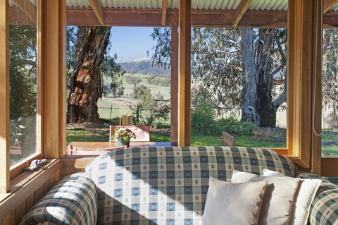 Bluegum Ridge Cottages - Accommodation Port Macquarie 19