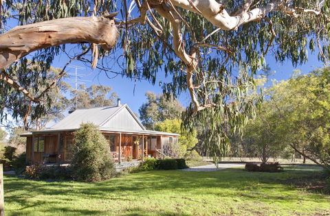 Bluegum Ridge Cottages - Accommodation Port Macquarie 7