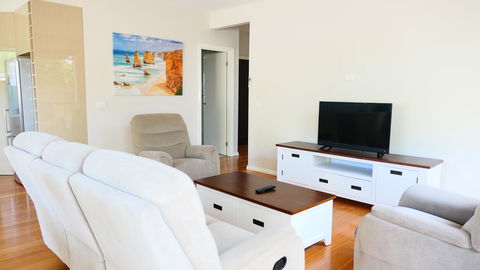 Apollo Bay Seal Apartments - Accommodation Port Macquarie 7