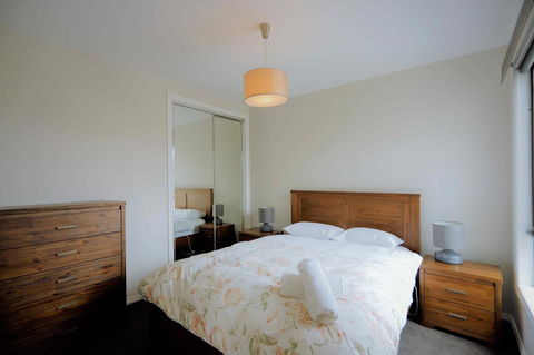 Apollo Bay Seal Apartments - Accommodation Port Macquarie 1
