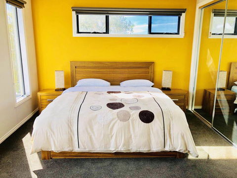 Apollo Bay Seal Apartments - Accommodation Port Macquarie 2