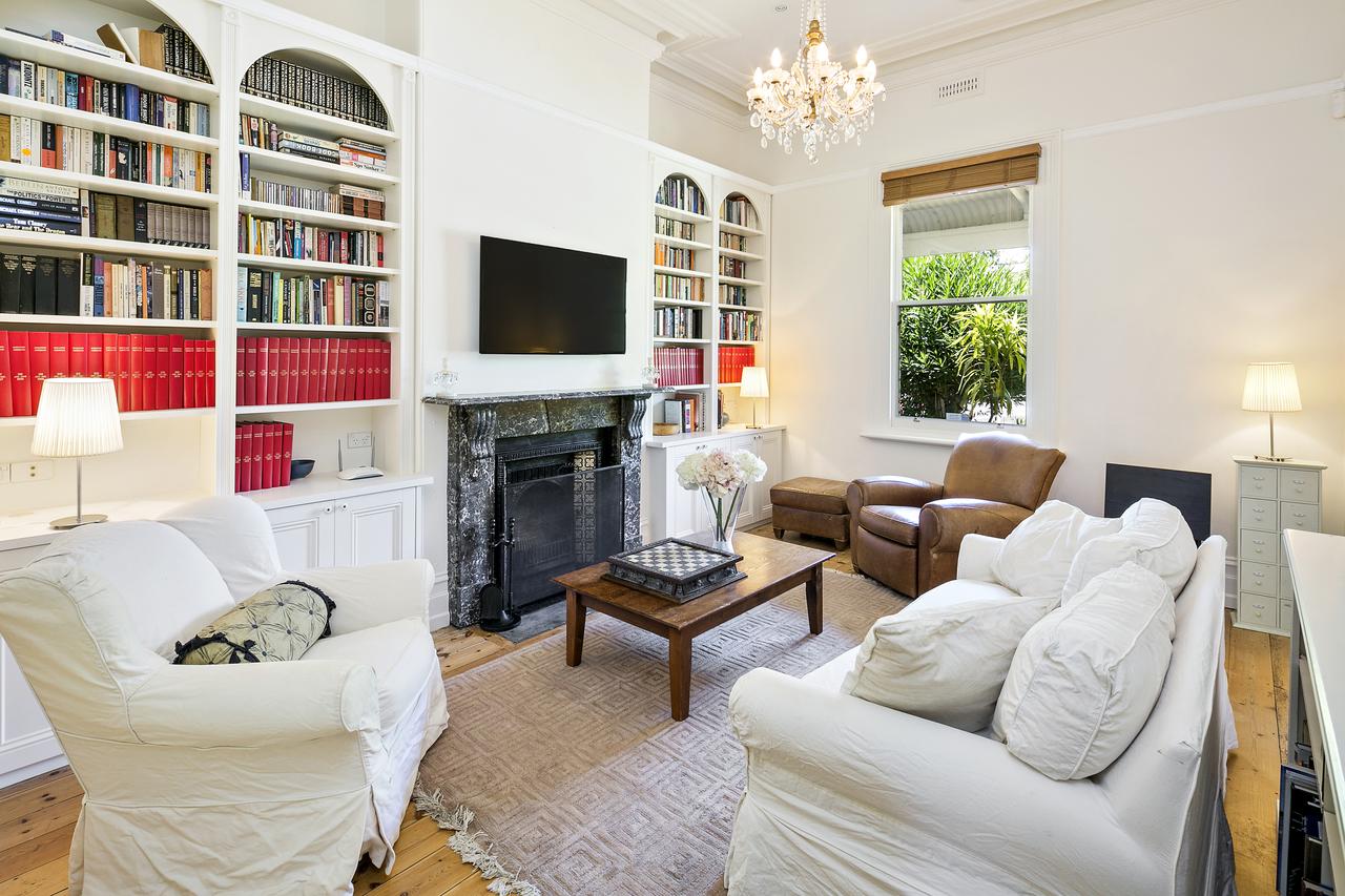 Fitzroy North VIC Accommodation Port Macquarie