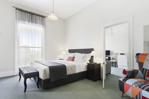 The Riversleigh - Accommodation Port Macquarie 15