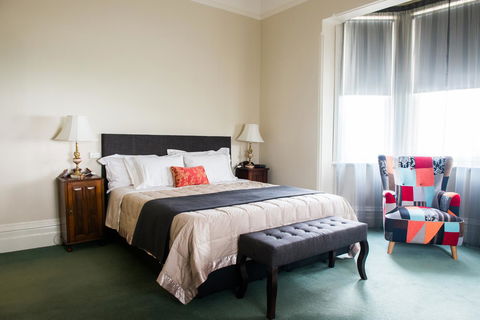 The Riversleigh - Accommodation Port Macquarie 12