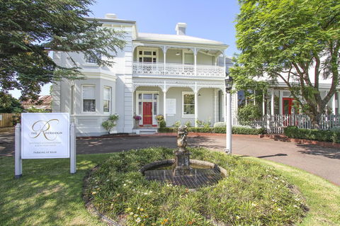 The Riversleigh - Accommodation Port Macquarie 9