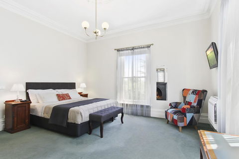 The Riversleigh - Accommodation Port Macquarie 0