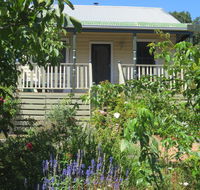 Walnut Cottage via Leongatha - Accommodation Port Macquarie