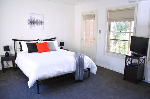 Turner Terrace - Accommodation Port Macquarie 11