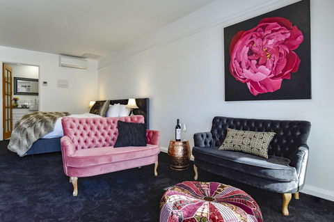 Daylesford Art Motel - Accommodation Port Macquarie 4