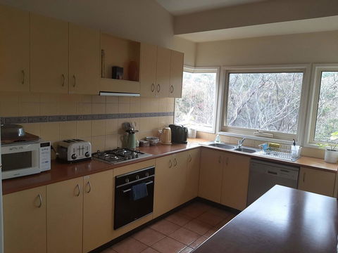 Elevated Holiday House Overlooks Tranquil Wetlands - Accommodation Port Macquarie 2