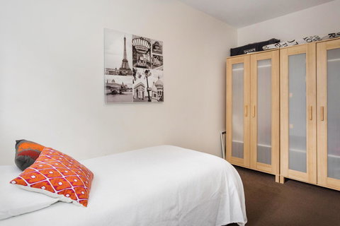 Melbourne Villa - Accommodation Port Macquarie 34