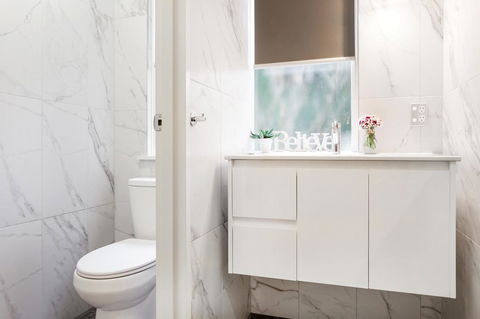 Melbourne Villa - Accommodation Port Macquarie 28