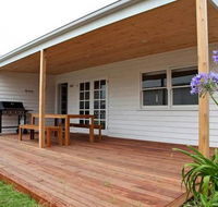 Sorrento Beach Cottages No. 2 - in the heart of Sorrento - Accommodation Port Macquarie