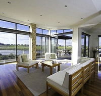 19 Glen Eagles Close - Accommodation Port Macquarie