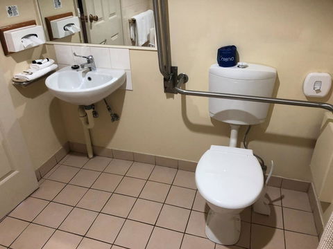 National Hotel Complex Bendigo - Accommodation Port Macquarie 5