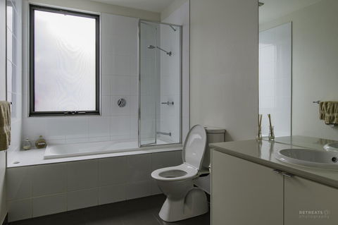 1 Pebble Place - Accommodation Port Macquarie 13