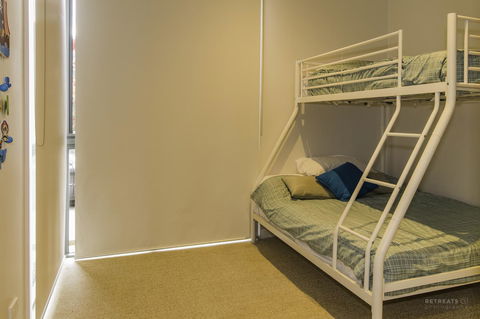 1 Pebble Place - Accommodation Port Macquarie 12