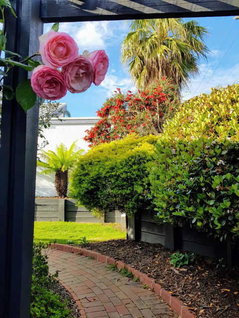 Mysa Anglesea Sleeps 7 WiFi SmartTV Cafes Shops - Accommodation Port Macquarie 15