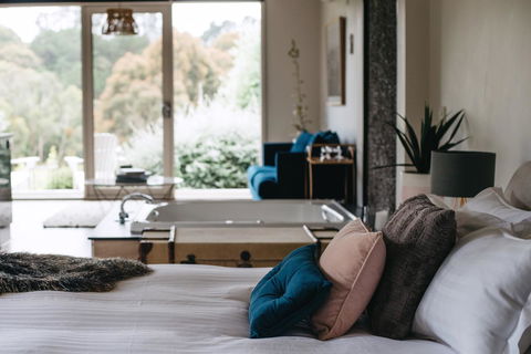 Polperro Villas - Accommodation Port Macquarie 7