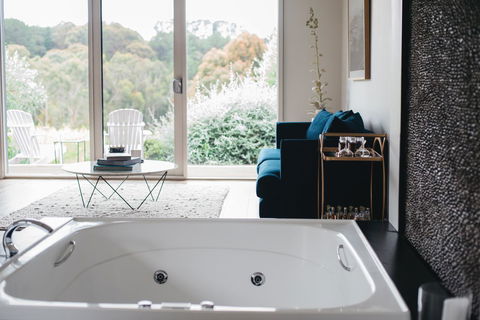 Polperro Villas - Accommodation Port Macquarie 6