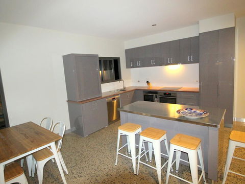 3 Bells Alpine Cottage - Accommodation Port Macquarie 4