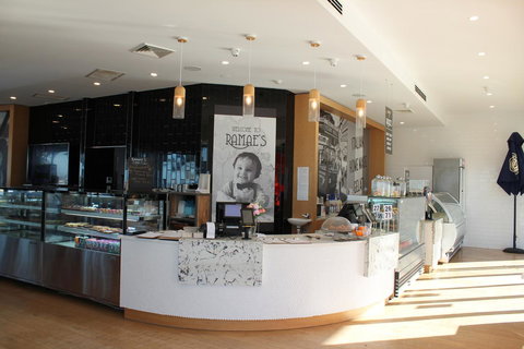 Waterfront Apt 234 Marinaquays - Accommodation Port Macquarie 4