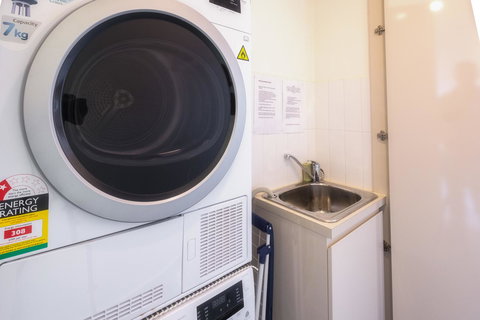 Waterfront Apt 234 Marinaquays - Accommodation Port Macquarie 30