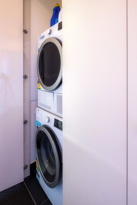 Waterfront Apt 234 Marinaquays - Accommodation Port Macquarie 29