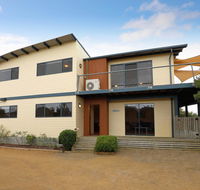 Via Nuova - Accommodation Port Macquarie