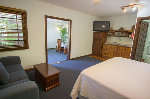 Debbie\'s Place - Accommodation Port Macquarie 42