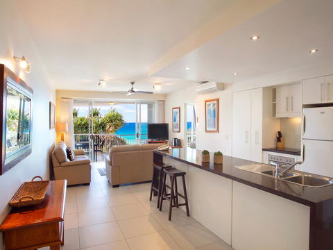 La Mer Sunshine Beachfront - Accommodation Port Macquarie 3