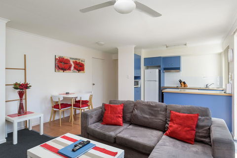 Rainbow Getaway Holiday Apartments - Accommodation Port Macquarie 6