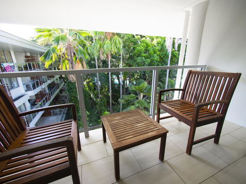 Drift Palm Cove - Accommodation Port Macquarie 1