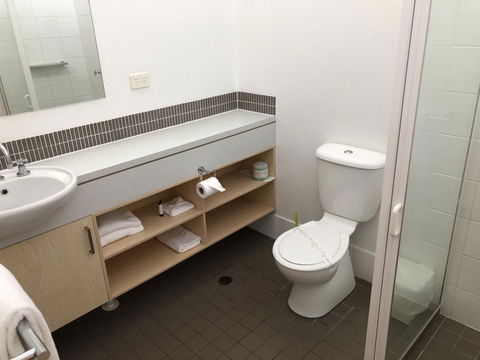 Bribie Island Hotel - Accommodation Port Macquarie 11
