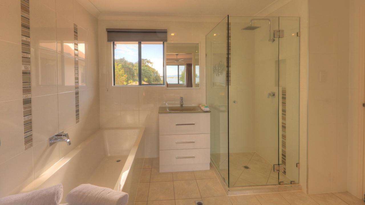 Tin Can Bay QLD Accommodation Port Macquarie