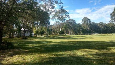 Lake Weyba Noosa Lodge & Kangaroos - Accommodation Port Macquarie 32