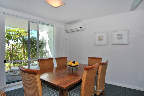 Sunshine Vista - Accommodation Port Macquarie 25