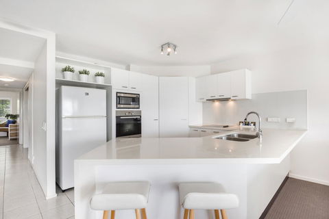 Sunshine Vista - Accommodation Port Macquarie 12