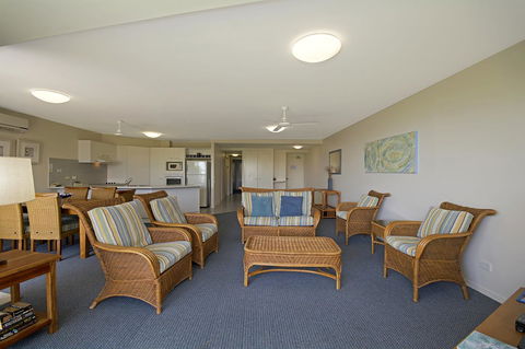 Sunshine Vista - Accommodation Port Macquarie 24