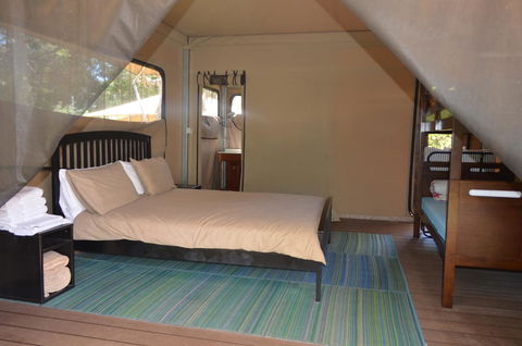 Castaways Moreton Island - Accommodation Port Macquarie 5