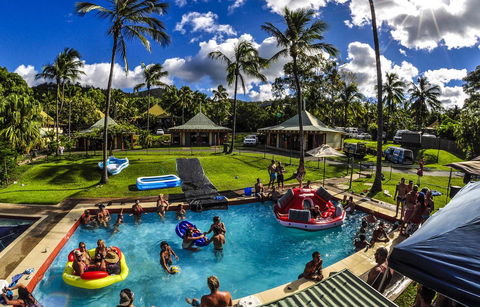Nomads Airlie Beach - Accommodation Port Macquarie 0