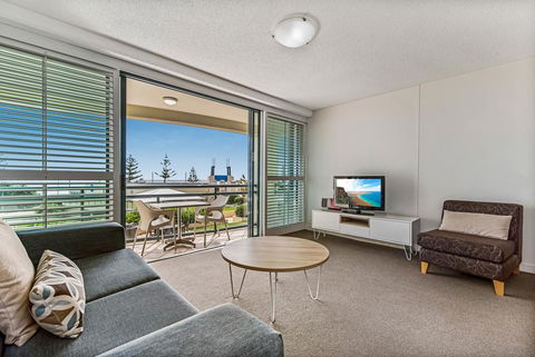 Mantra Mooloolaba Beach - Accommodation Port Macquarie 7
