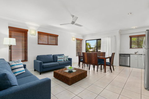 Blue Lagoon Resort - Accommodation Port Macquarie 1