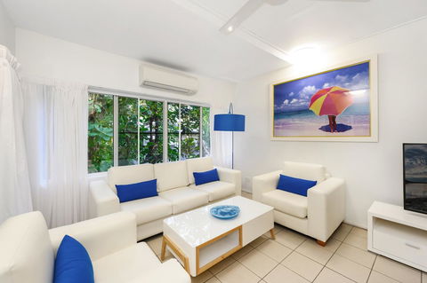 By The Sea Port Douglas - Accommodation Port Macquarie 0