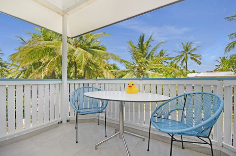 By The Sea Port Douglas - Accommodation Port Macquarie 16