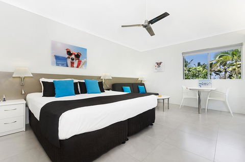 By The Sea Port Douglas - Accommodation Port Macquarie 15