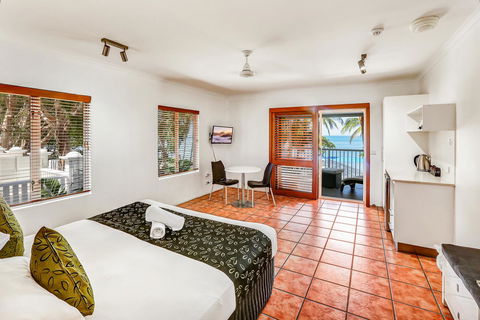 Paradise On The Beach Resort - Accommodation Port Macquarie 16