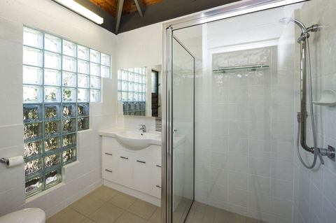 Island Leisure Resort - Accommodation Port Macquarie 3