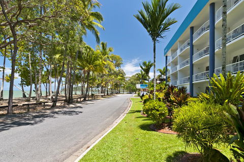 Agincourt Beachfront Apartments - Accommodation Port Macquarie 11