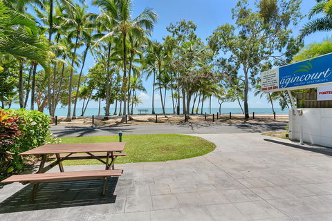 Agincourt Beachfront Apartments - Accommodation Port Macquarie 5
